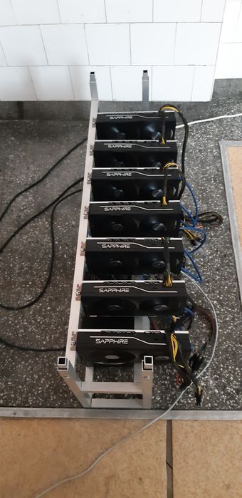 Майнинг риг/копачка/Mining rig RX580 8gb Sapphire pulsе - Карти на бр.