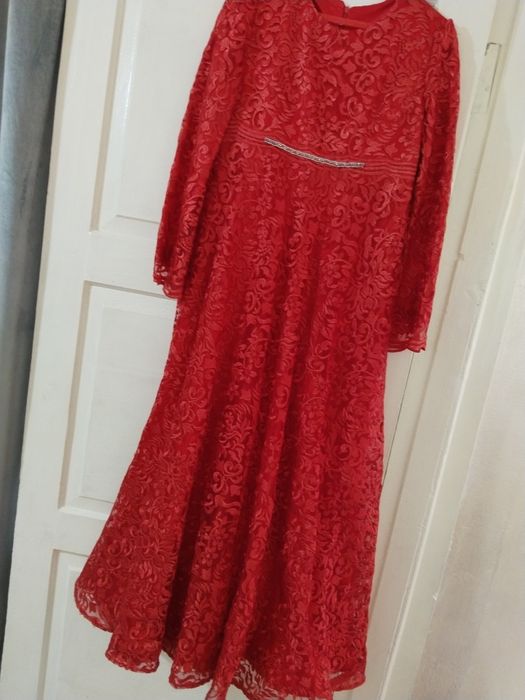 Красивая платья вечерная