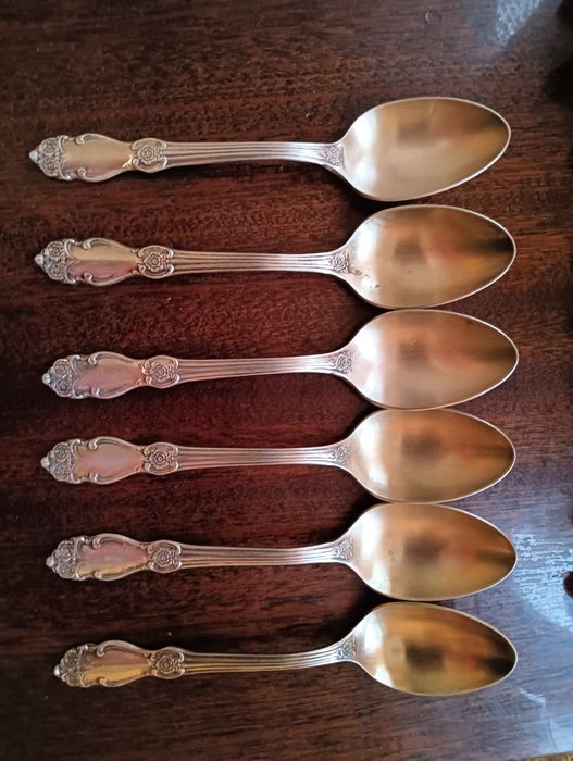 Посуда. Мельхиор. Чайные ложки.