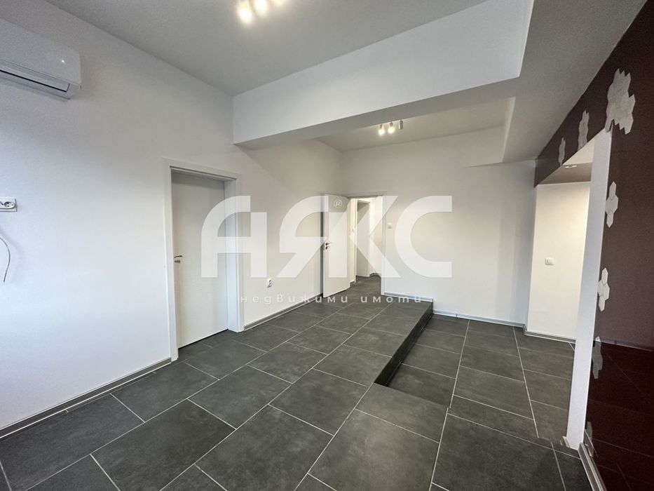 Офис под наем в Центъра