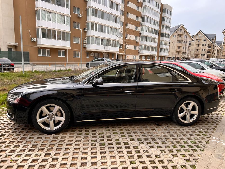 Autoturism audi a8