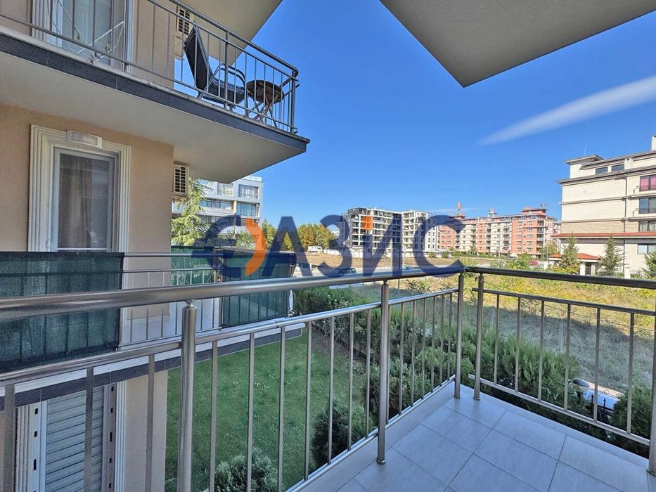 Продава се Едностаен апартамент в к.к. Слънчев бряг - 39 кв.м за 1680 €/кв.м - Снимка #6