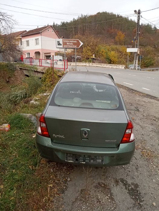 Renault Symbol avariat