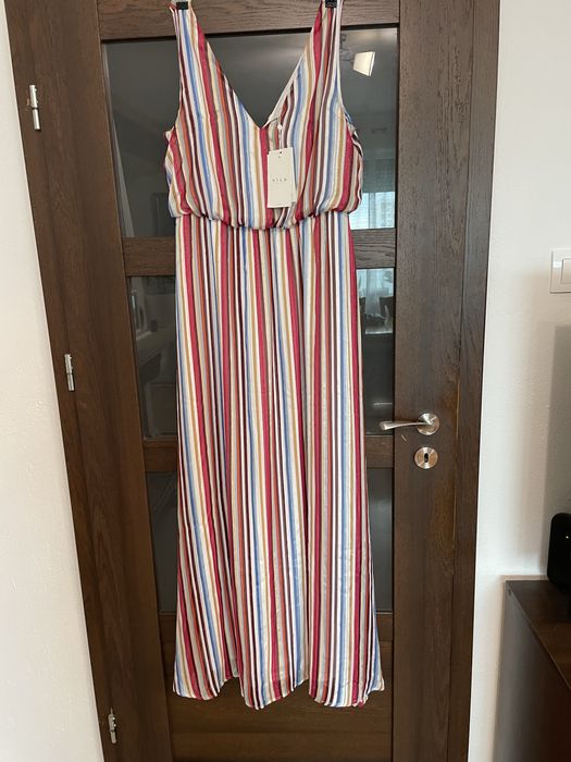 Нова дълга рокля на Vila