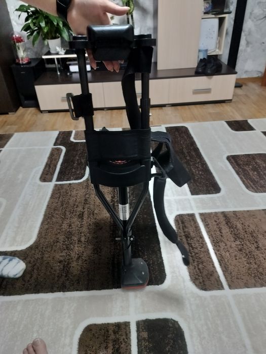 Костыль свободные руки