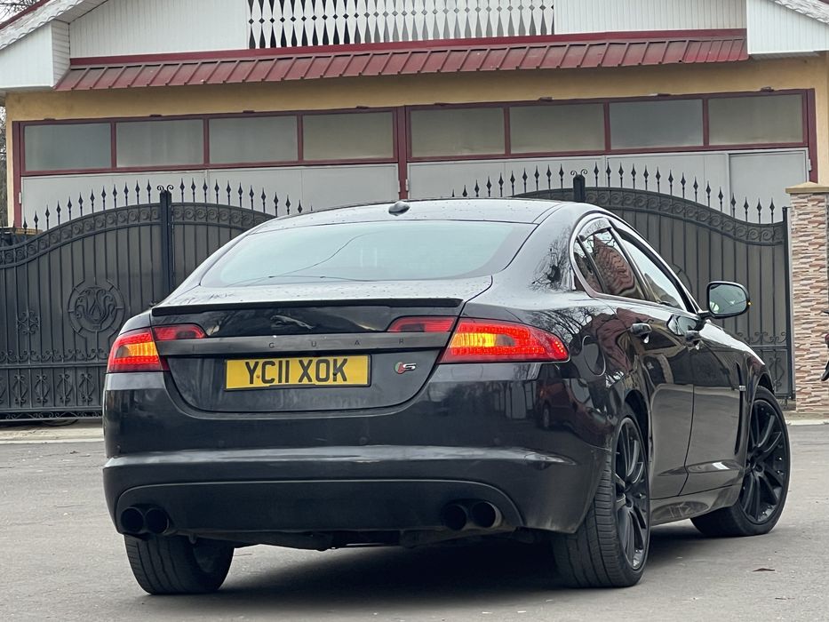 Jaguar~Xf~3.0D~258Cp BiTurbo Pachet S