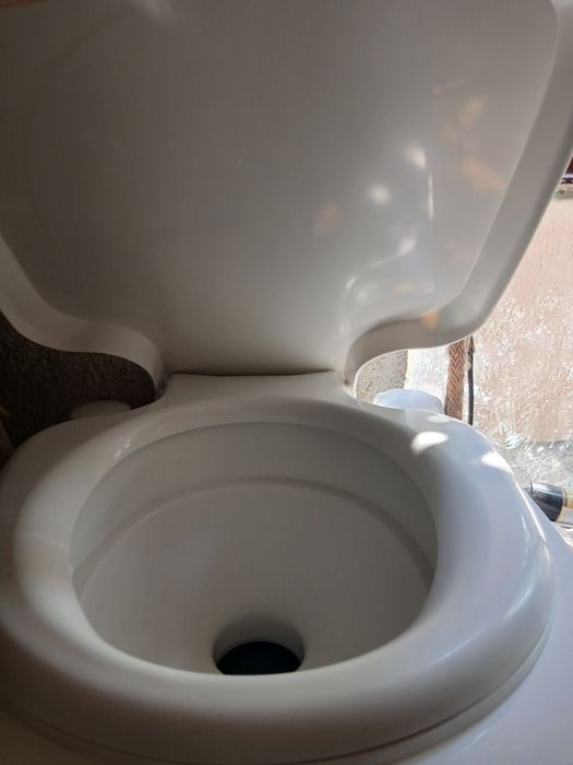 Химически тоалетни