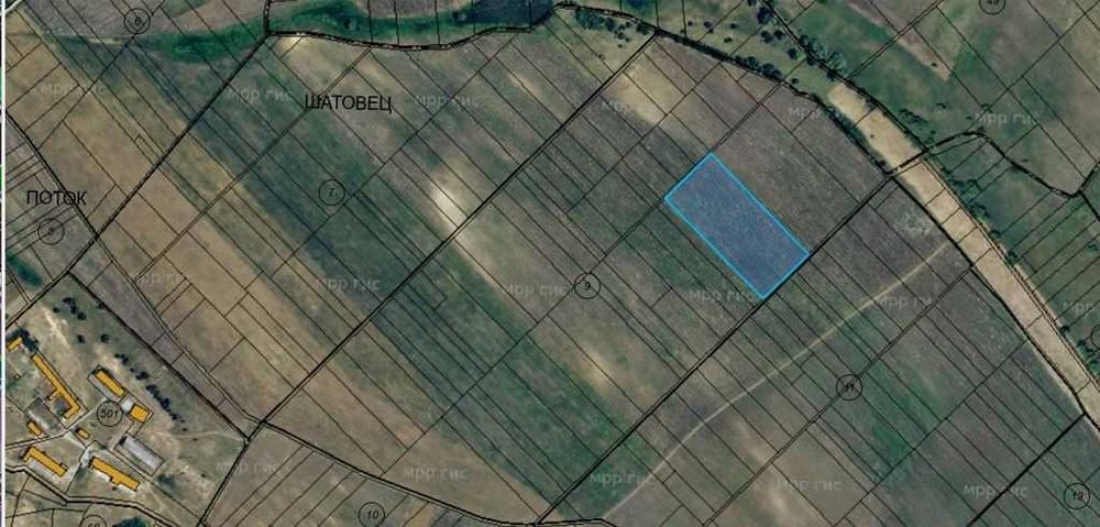 Продава се Земеделски имот в с. Садовик, Област Перник -  кв.м за 1048 €/дка - Снимка #1