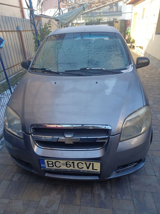 Vând Chevrolet Aveo  în stare funcțională pentru dezmembrări 1000€