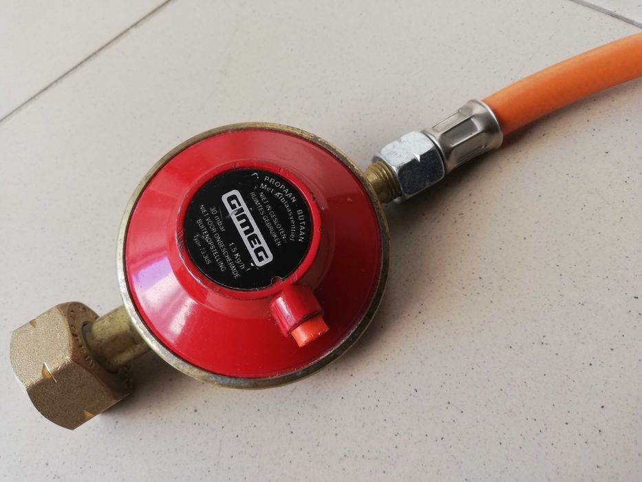 GIMEG Olanda camping regulator furtun gaz rulota 30/50 mBar ceas