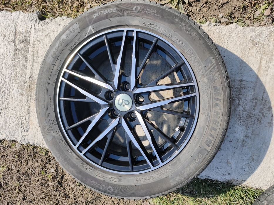 Продам диски с резиной