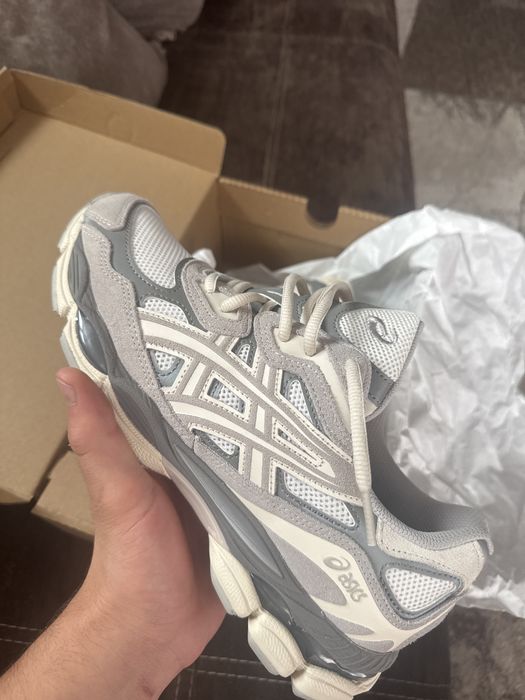 Asics Gel Nyc Cream Oyster Grey 42.5 noi