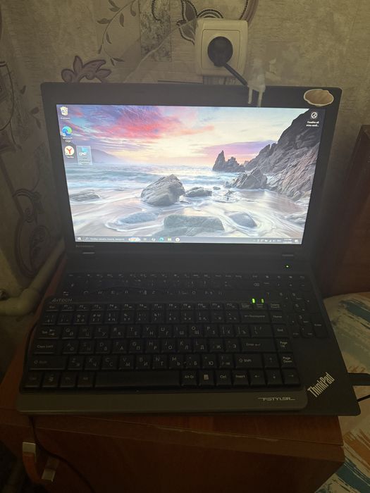 Ноутбук Lenovo Think pad