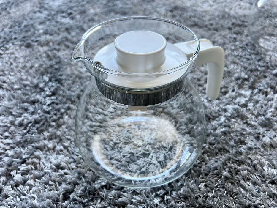 Кани за безалкохолни напитки/кафе/чай, 1л.