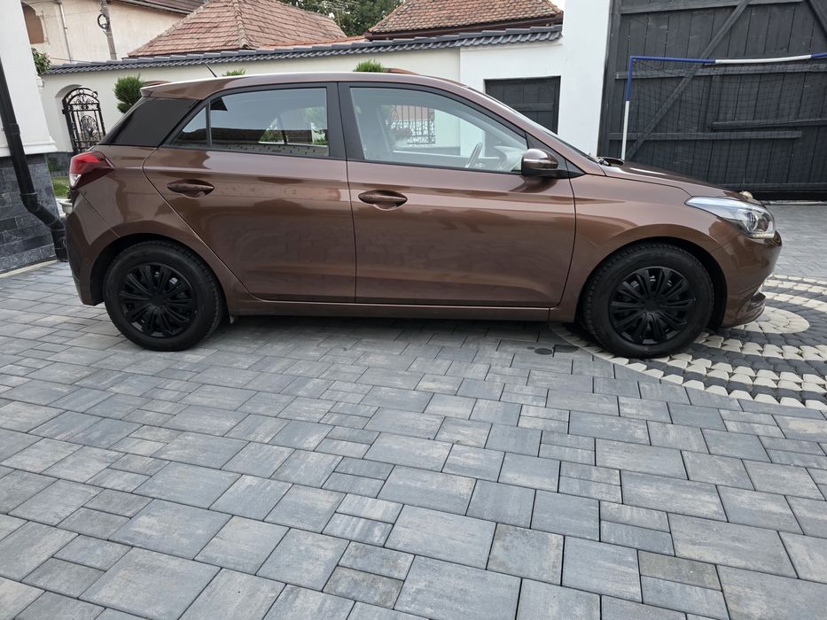 HYUNDAI i20 2016 — imagine 4