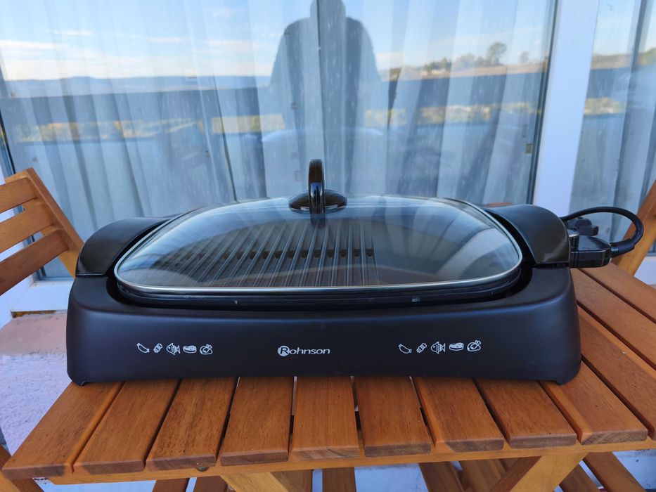 Електрическа скара Rhonson R-257 2000w.