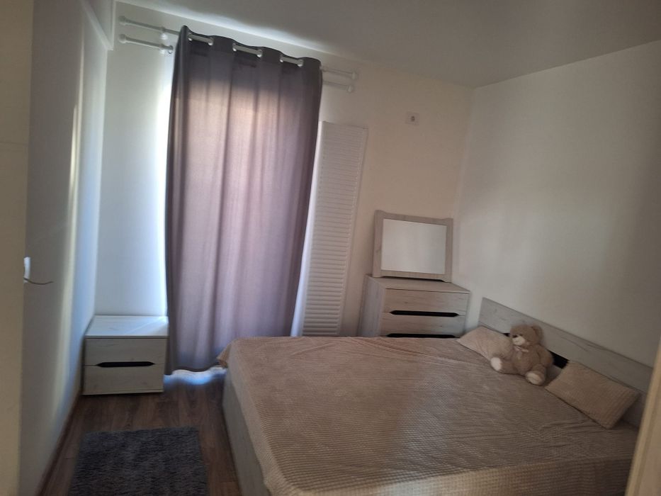 Persoana fizica inchiriez penthouse