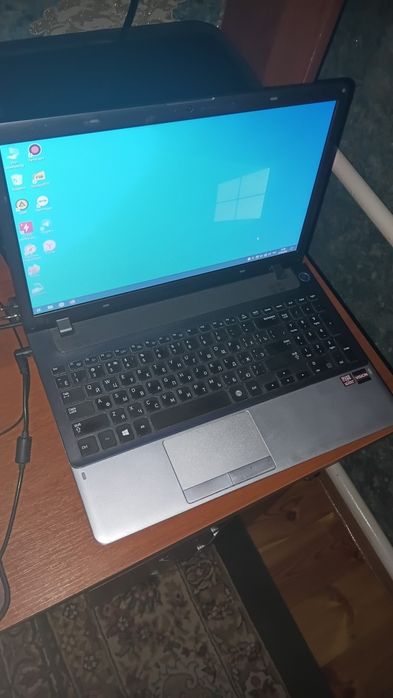 Ноутбук SAMSUNG A10