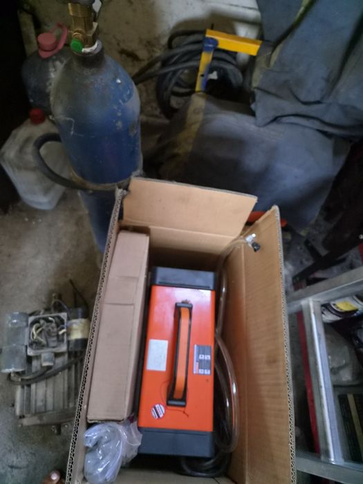 AC-DC апарат за заваряване на цветни метали