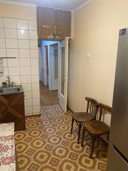 НОВЗА МЕТРО.  Аренда 3 Х комнатная. 77 серия все раздельно
