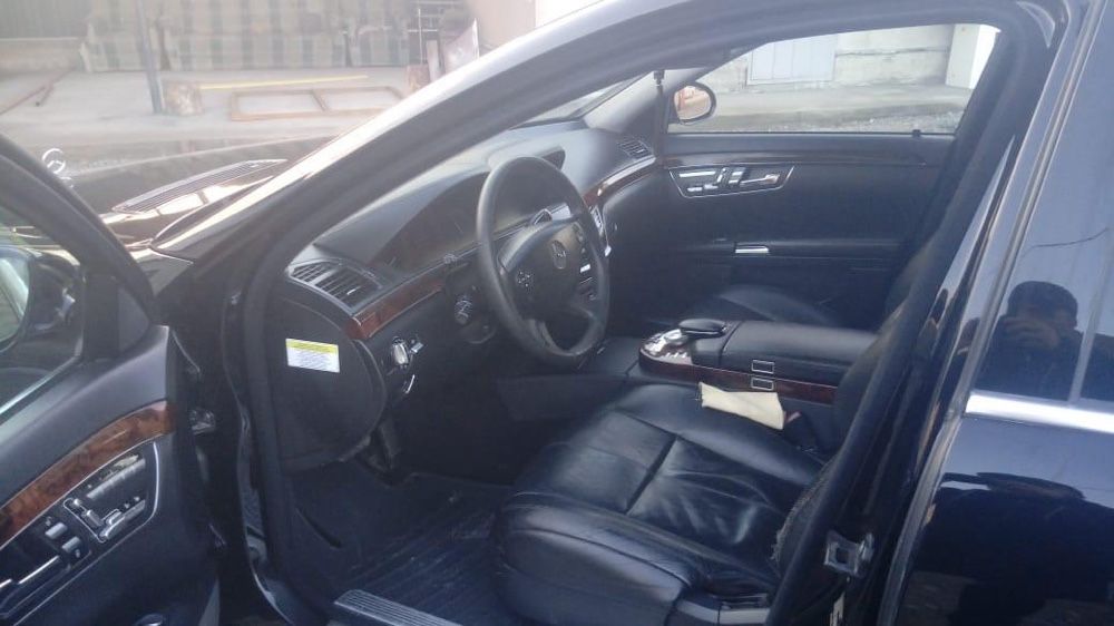 Запчасти на мерседес w221