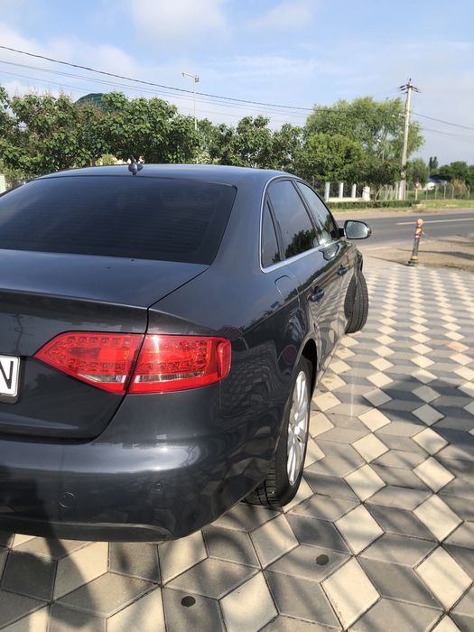 AUDI A4 2011 — imagine 4