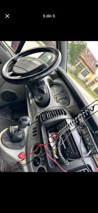 Vând Renault Trafic in stare bună de funcționare 8+1.. 1.9 diesel  !