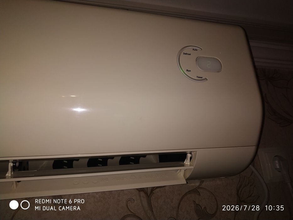 Кондиционер Midea 12 *
