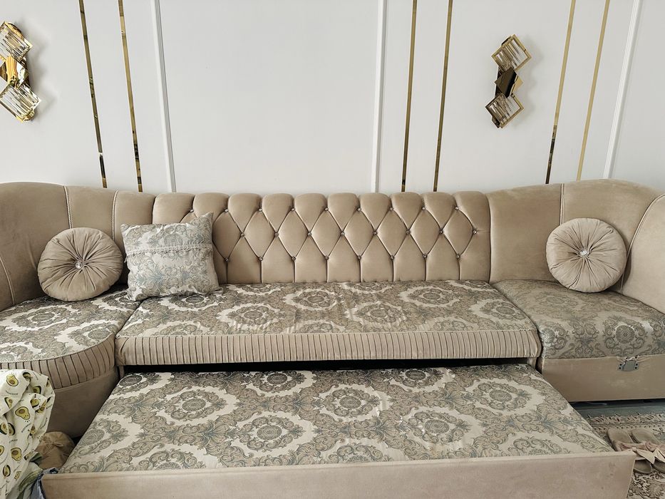 Продам б/у диван