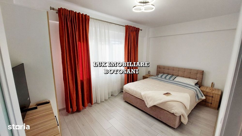 Apartament 3 camere, bloc nou, Centru
