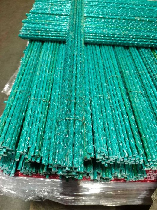 Стойки для электропастуха