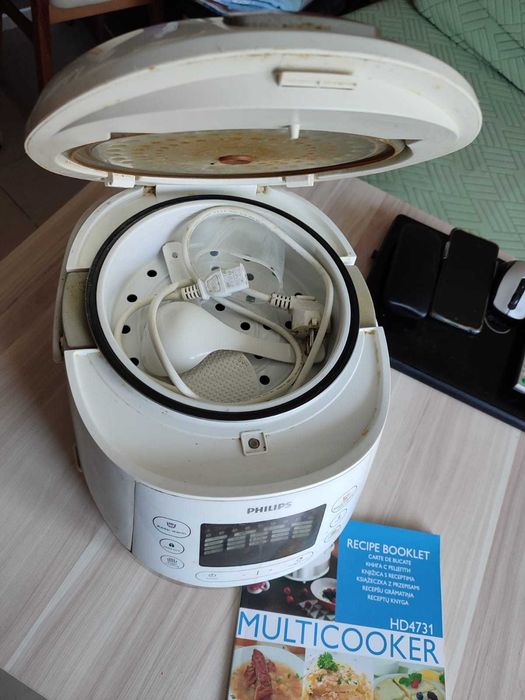 Мултикукър Philips HD4731