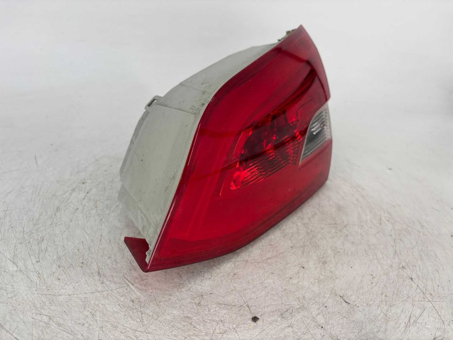 Stop stanga Peugoet 308 break an 2014