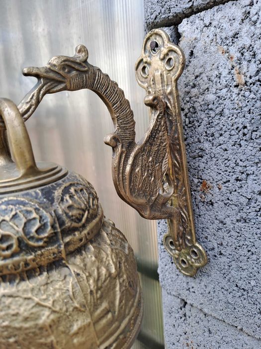 clopot poarta bronz