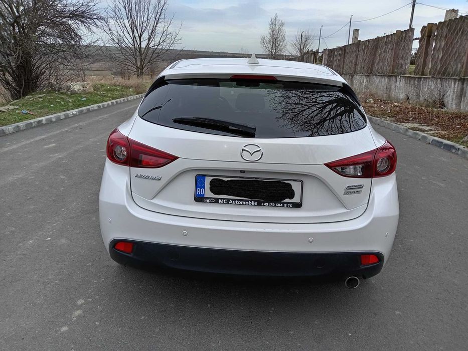 Autoturism  Mazda  3 SkyActiv  Diesel  2016