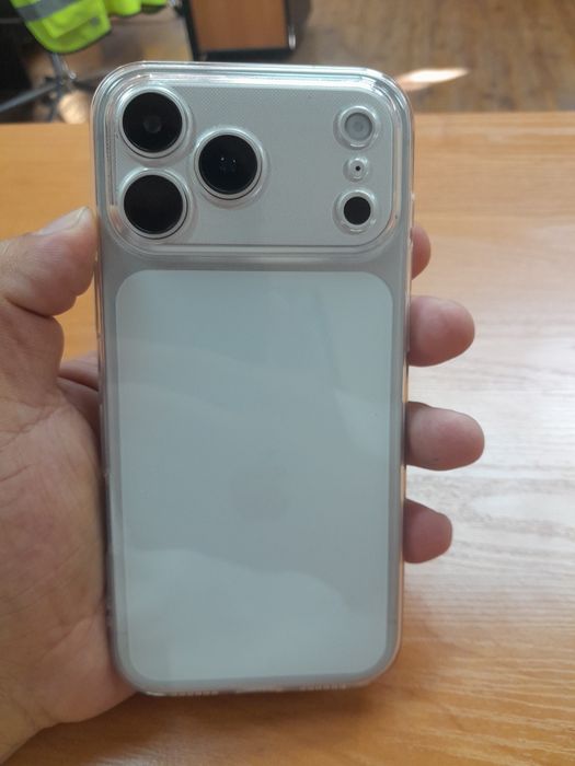 Iphone 17 pro max lux dubay