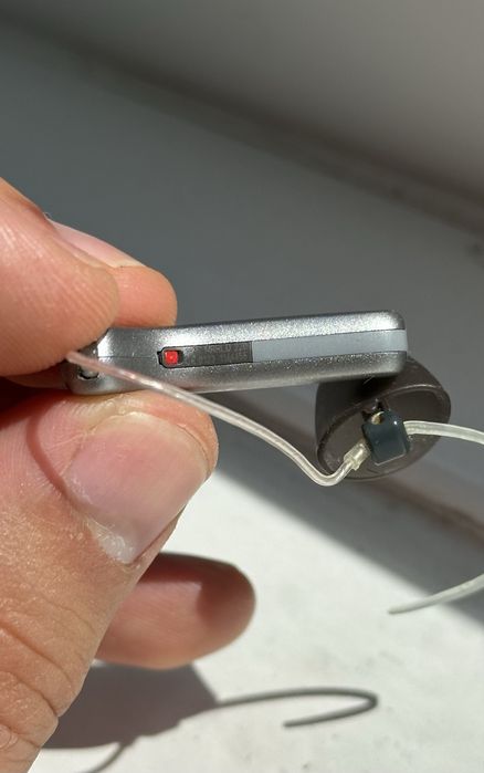Aparat auditiv Widex SmartRIC 220 - urechea dreaptă - fără carcasă de încărcare