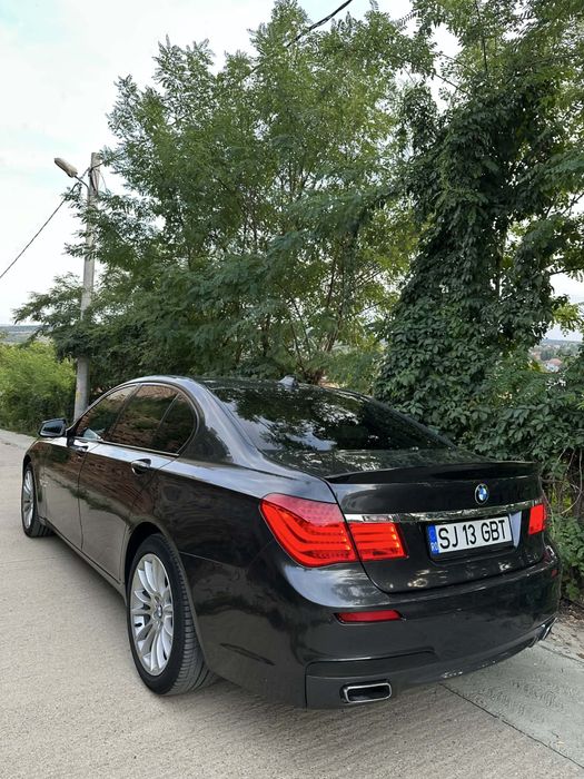 BMW 740d Xdrive M pachet