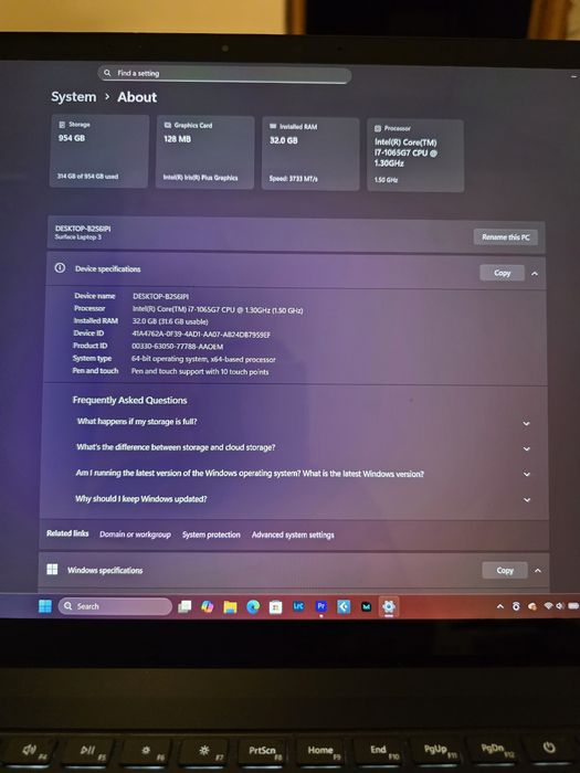 Laptop Microsoft Surface 3  , i7 , 1 TB , 32 GB Ram