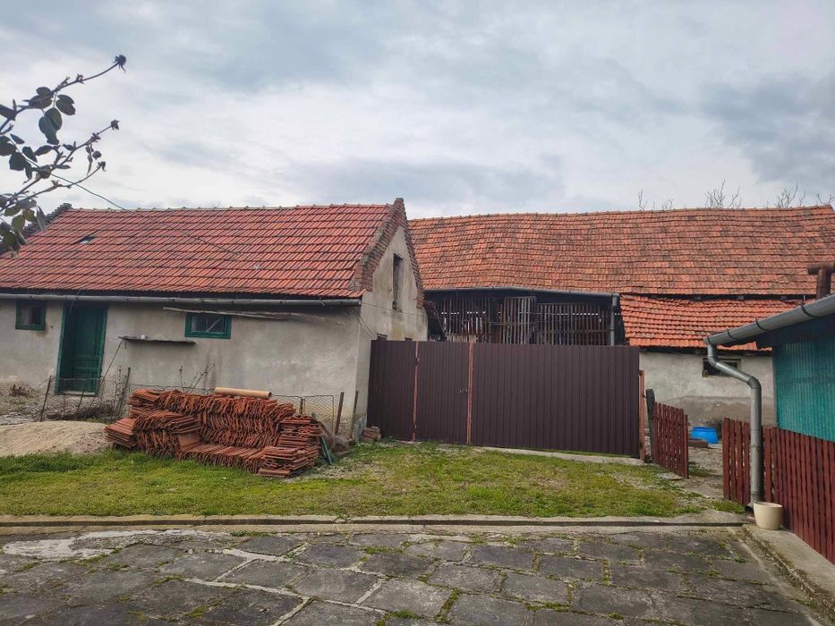 Casă de vânzare Cutina