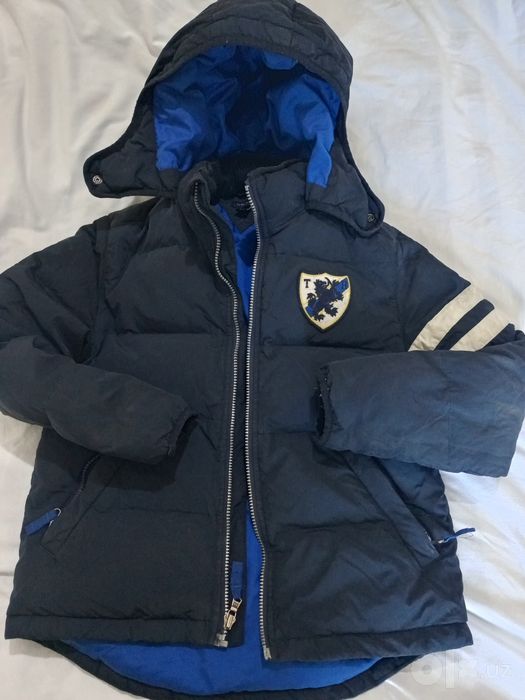 Пуховик tommy hilfiger на 10-11 лет