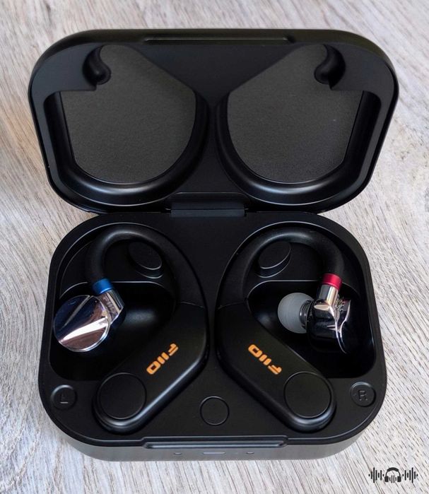 Fiio UTWS5 MMCX, Bluetooth 5.2, Negru