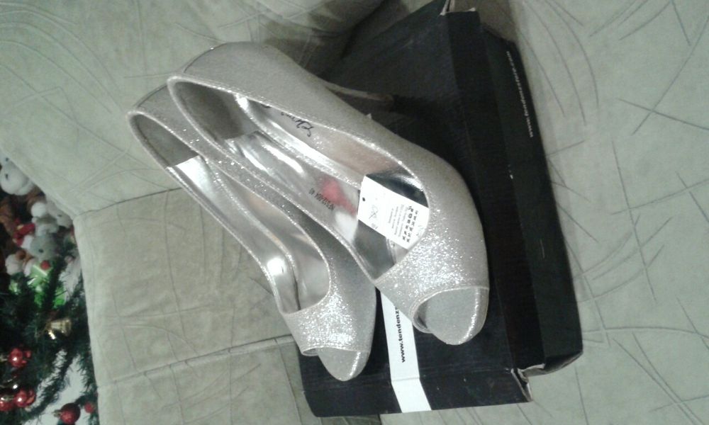 Сребристи официални обувки