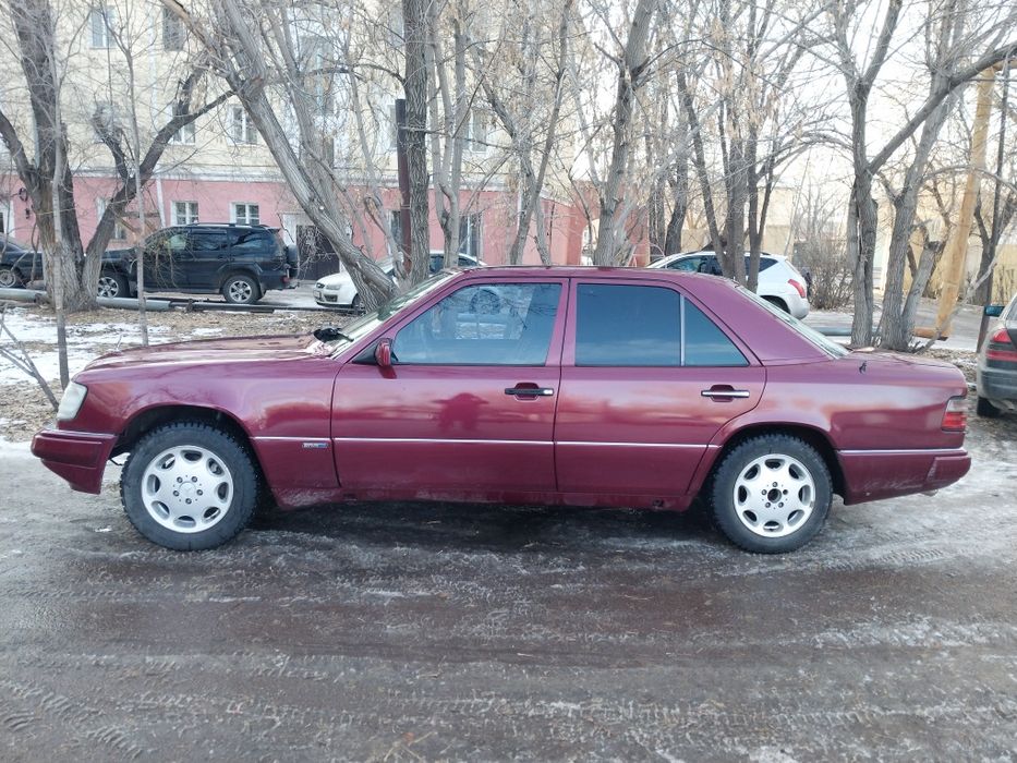 Продам легендарного Мерседеса,