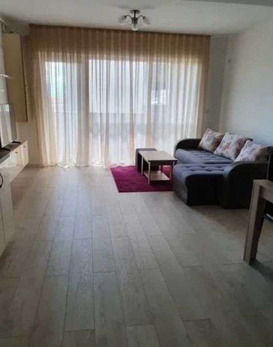 Дава се под наем Тристаен апартамент в Пловдив, Център - 74 кв.м за 183.6 € - Снимка #1