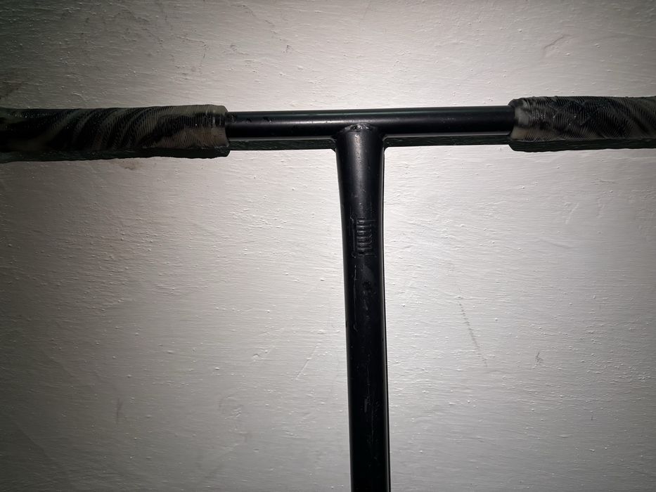 Продам трюковой самокат СРОЧНО!!