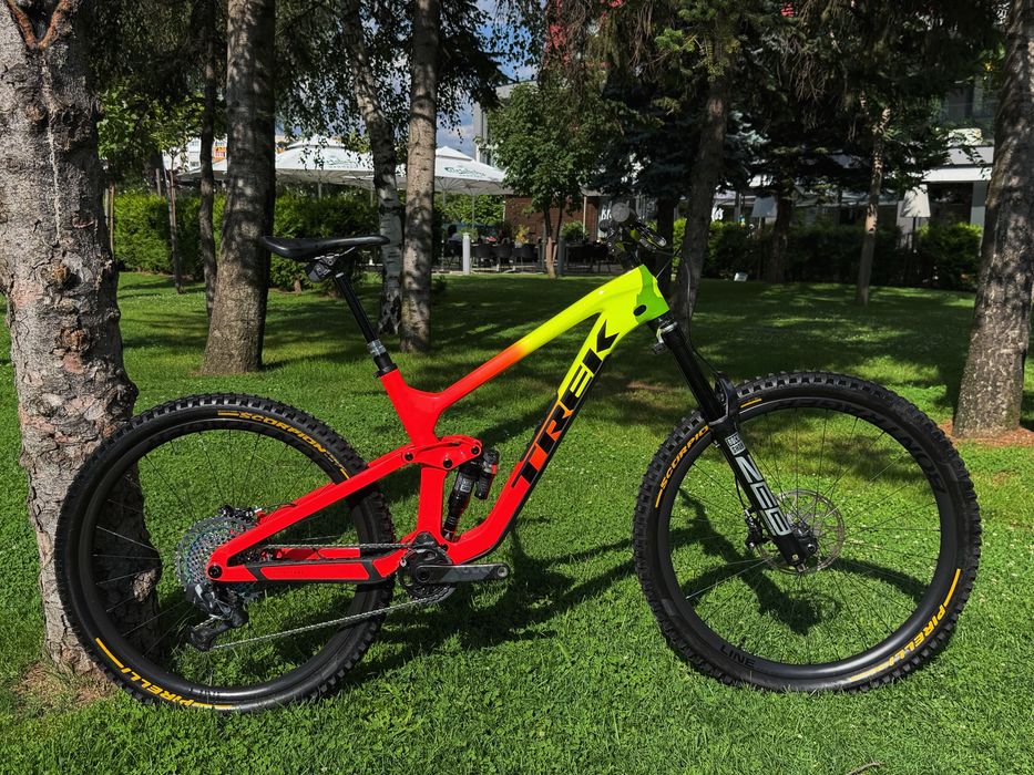 Trek Slash 9.9 XX1 AXS Flight Attendant Carbon 29”