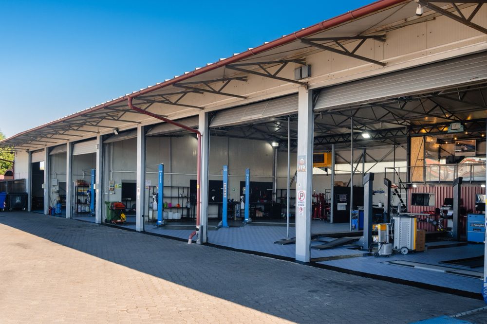 Service auto / ITP /Clima/ Reglaj directii 3D/ Spalatorie.