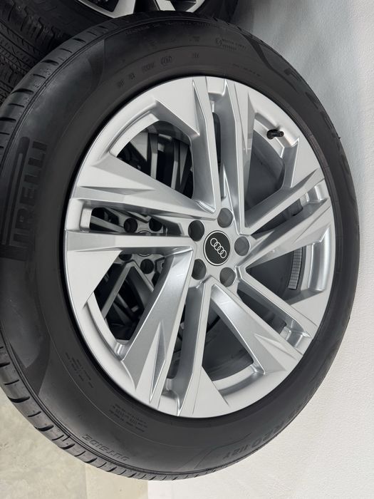 Jante Audi Q7 R20 Originale Pirelli de vara 2024 4M