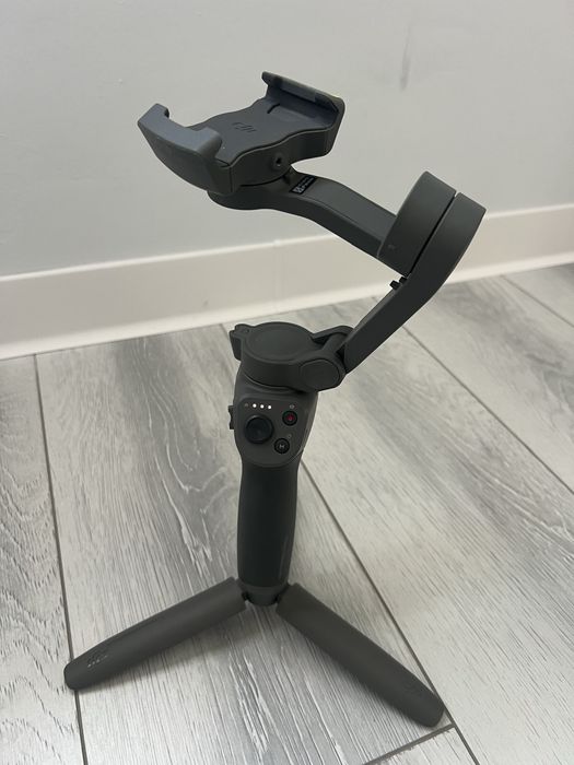 Stabilizator 3 axe DJI OSMO MOBILE 3, gimbal
